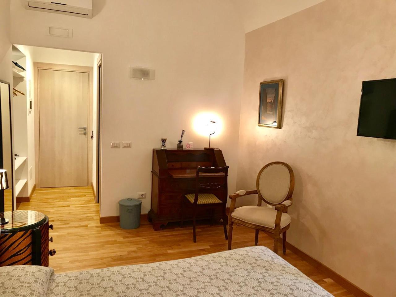 Biancaluna Pensión Roma
